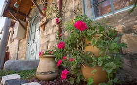 פינה שקטה בראש פינה העתיקה Quite Corner in old Rosh-Pina